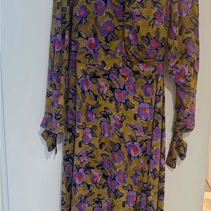 Chic Long Sleeve Floral Dress in Purple and Olive